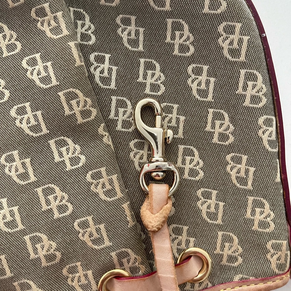 Dooney and Bourke Handbag - Picture 3 of 4